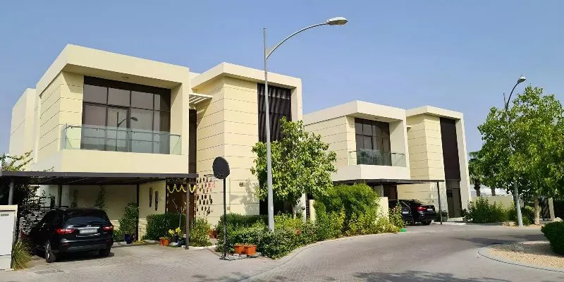 Town House for Resale with installment in Damac Hills Silver Springs 3